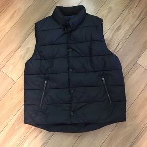 Gap Black Puffy Vest